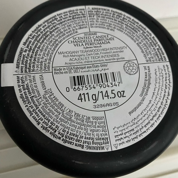 Mahogany Teakwood Increased Intensity 3wick candle. New - Picture 4 of 4